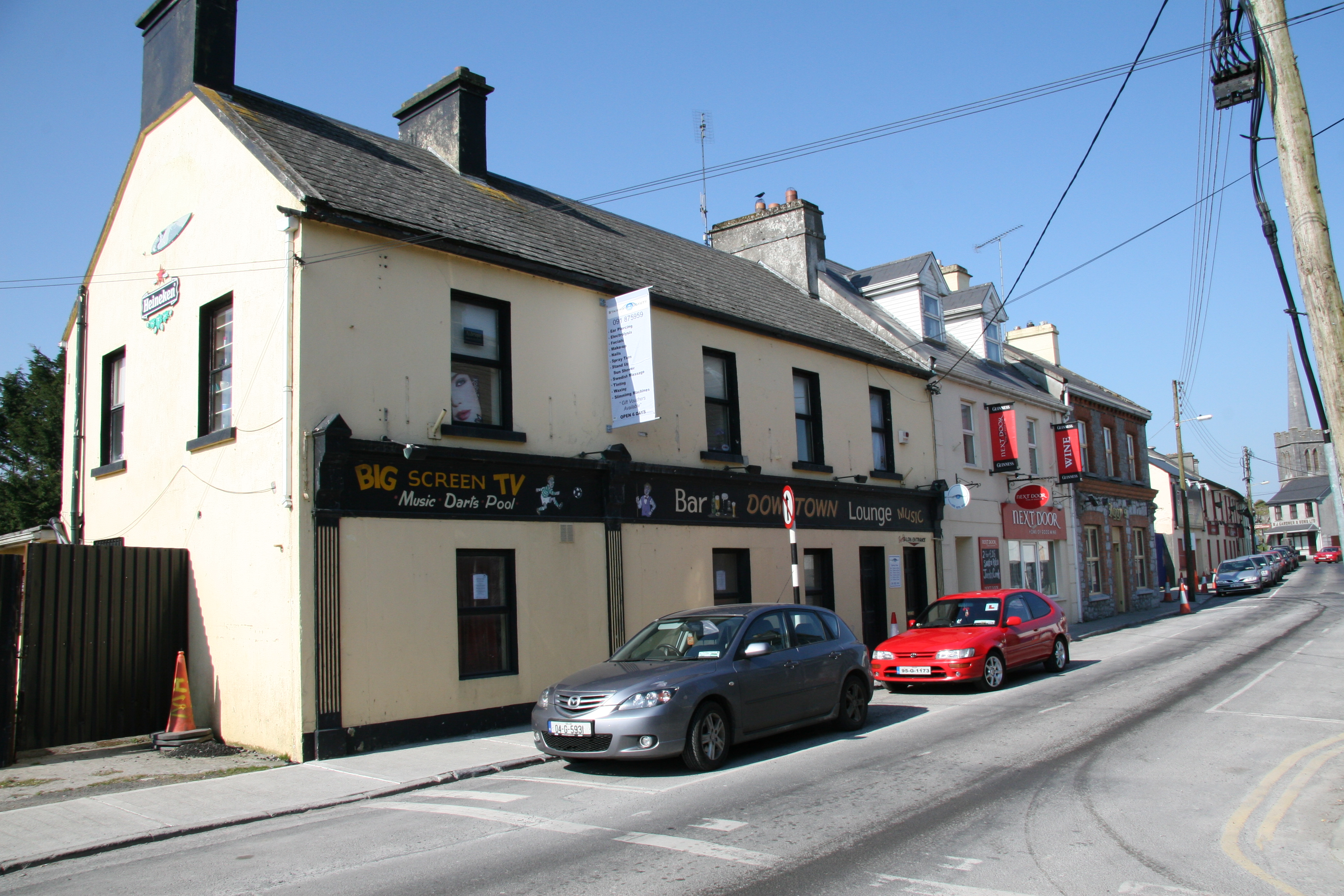 Cross St. (West Side)